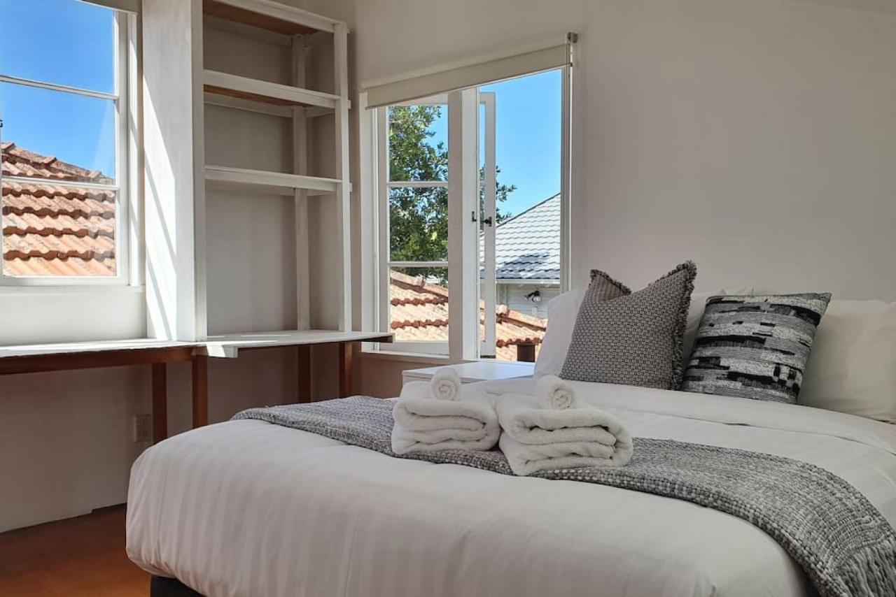 Вилла Bright And Modern Oasis In Kingsland Окленд Экстерьер фото