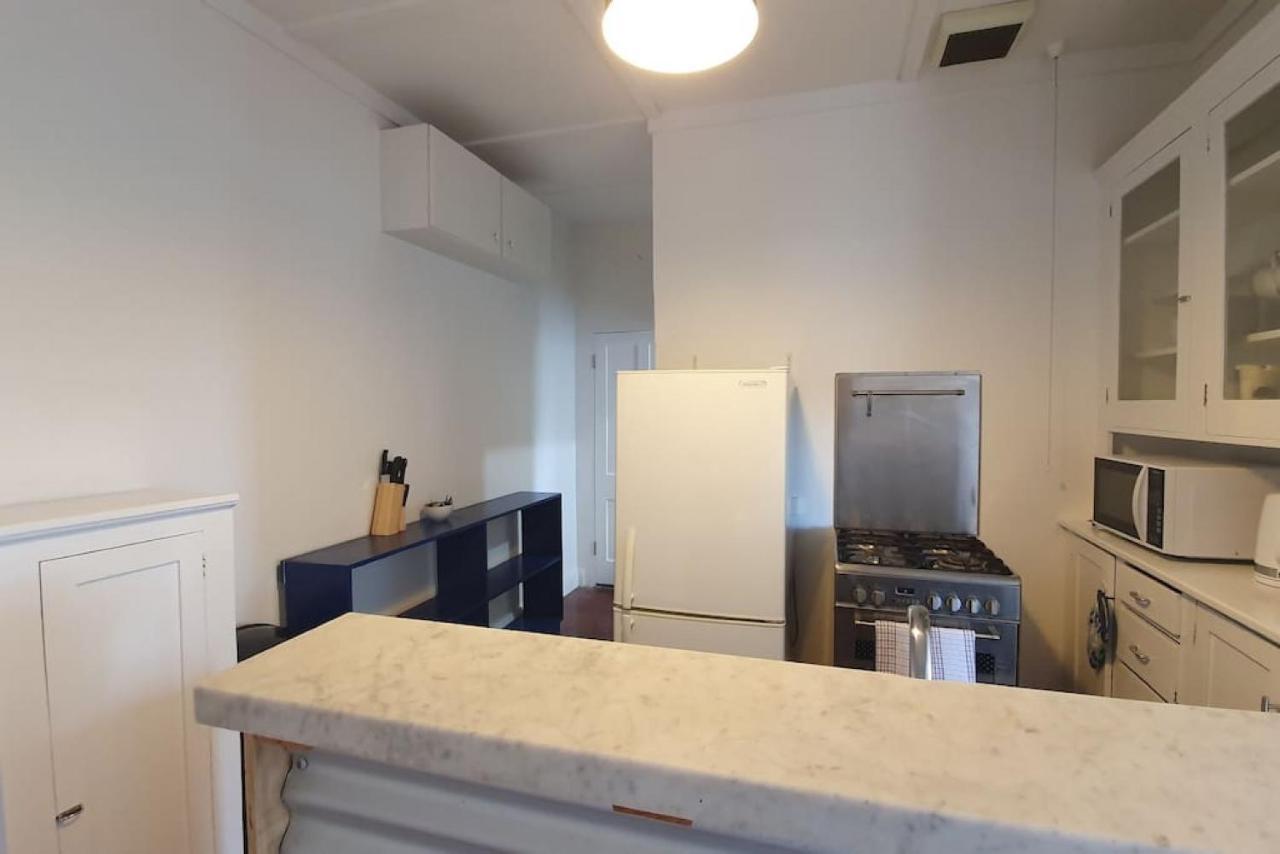 Вилла Bright And Modern Oasis In Kingsland Окленд Экстерьер фото